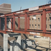 Memorial Medical Center Pedestrian Walkway